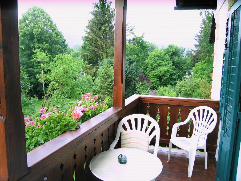 Gaestehaus Sonnenwinkel - Villa Roesler Saint Wolfgang Kamer foto