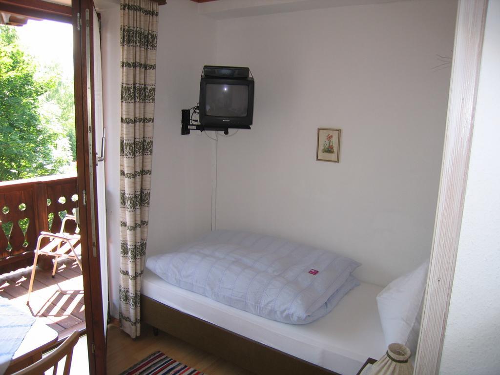 Gaestehaus Sonnenwinkel - Villa Roesler Saint Wolfgang Kamer foto