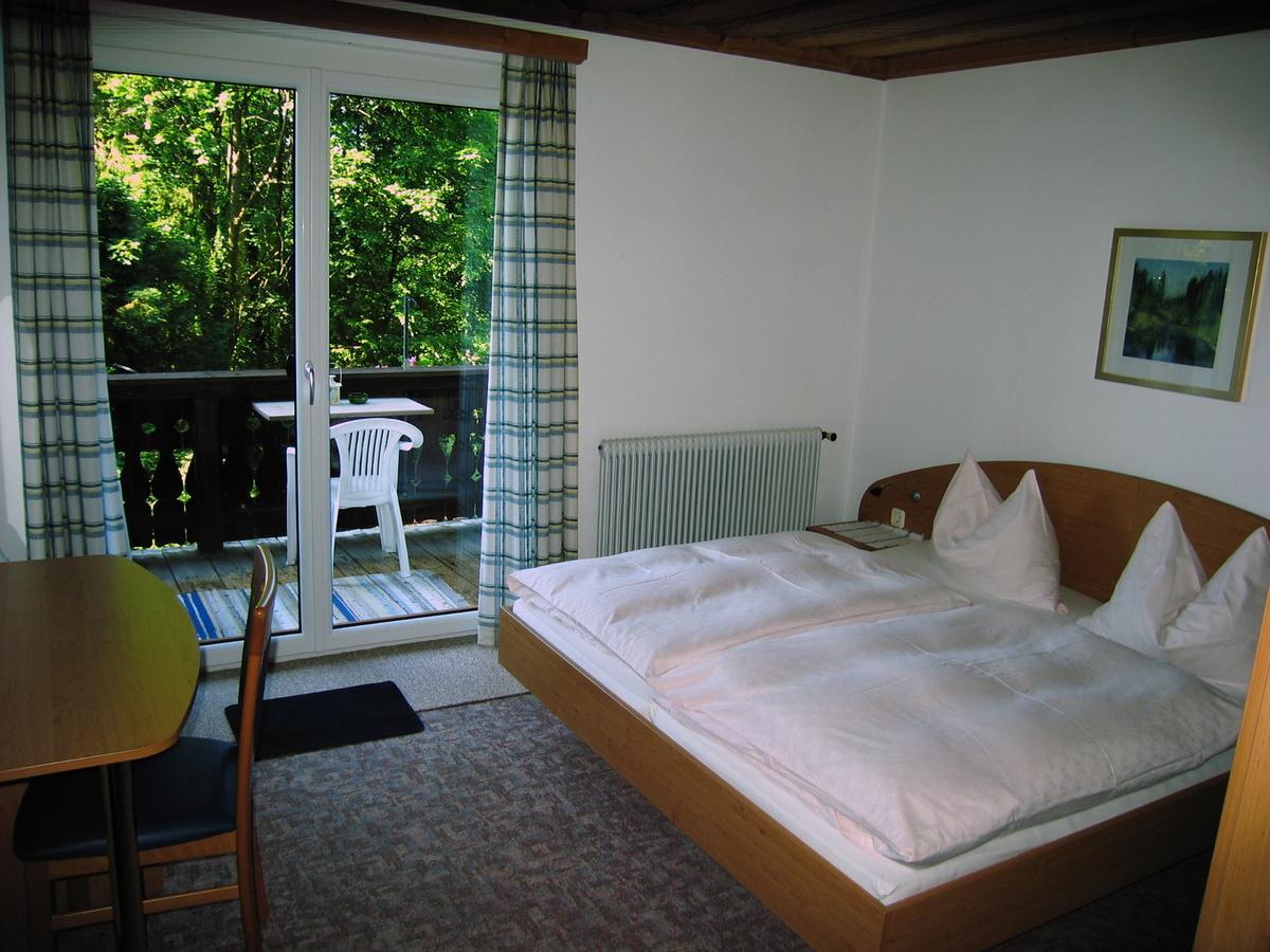 Gaestehaus Sonnenwinkel - Villa Roesler Saint Wolfgang Kamer foto